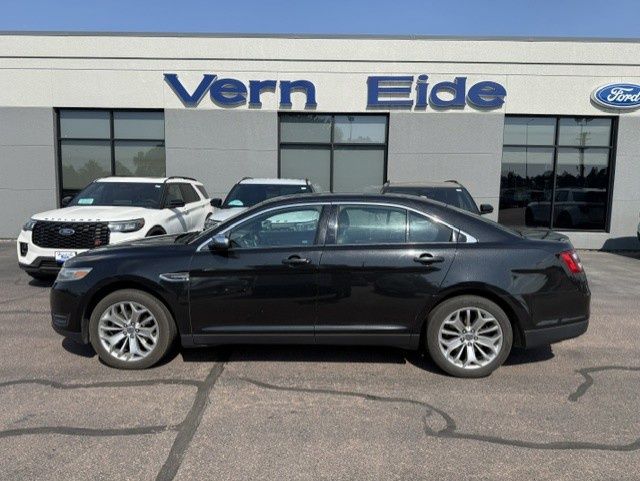 Ford Taurus